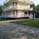 别墅 St.george 卡泰里尼